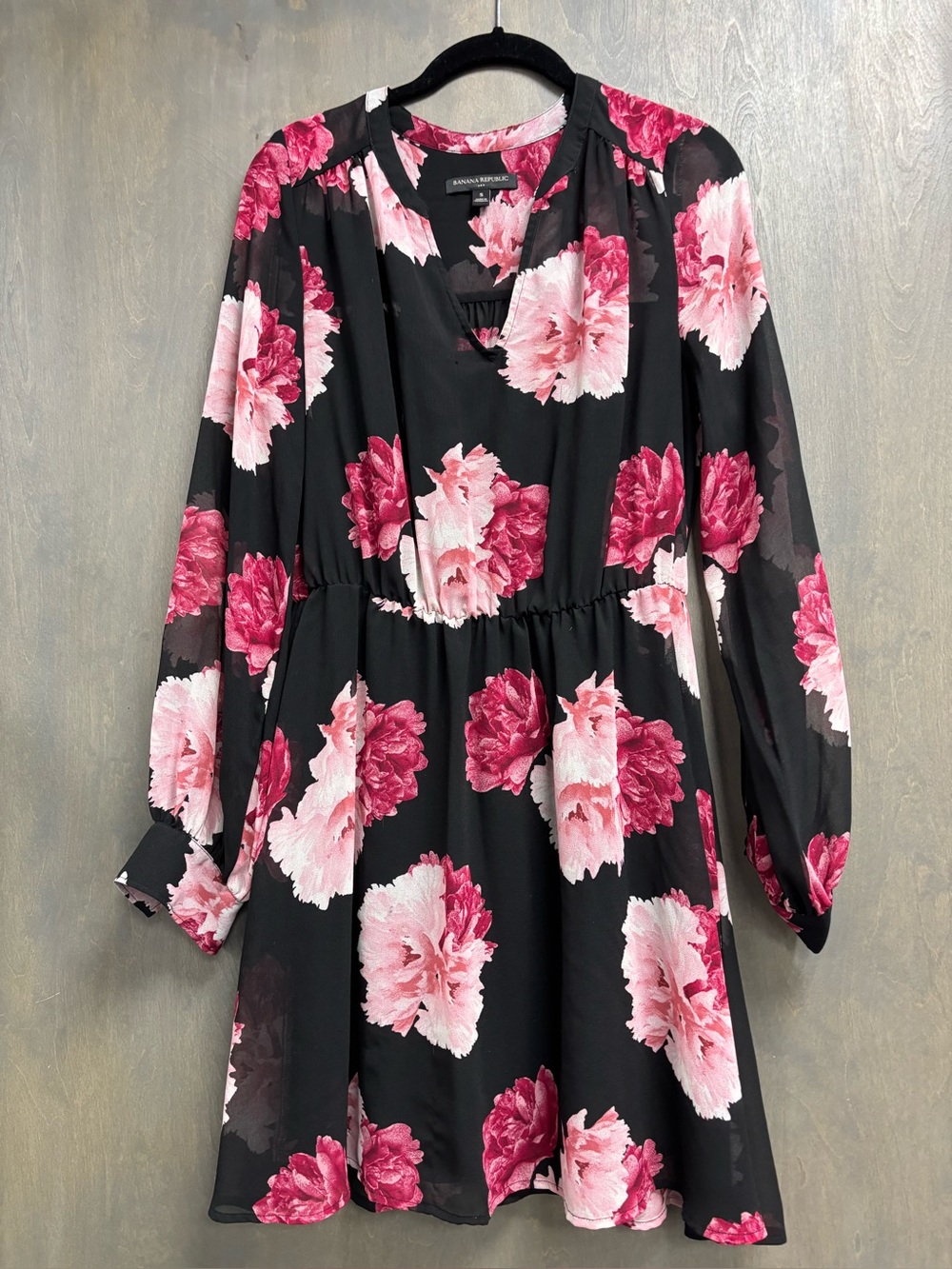 Good Used Condition Banana Republic Black Floral Long Sleeve Dress Size S